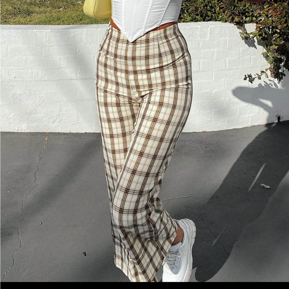 Princess Polly Euros yellow check pants size 4 (sold out online)